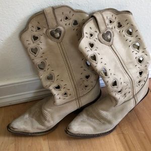 Durango heart cutout boots
